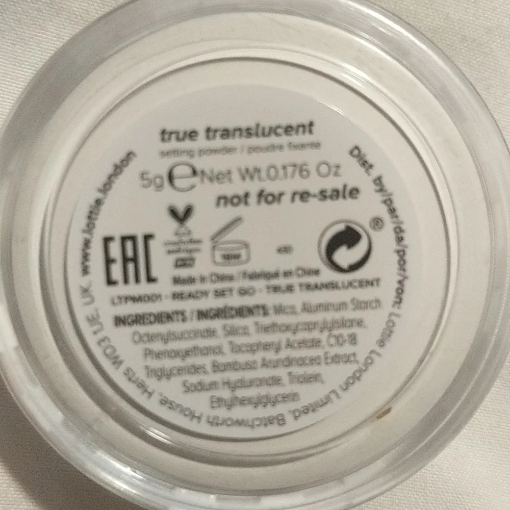 NWT Setting Powder - Picture 2 of 2